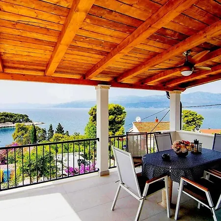 Seaview *